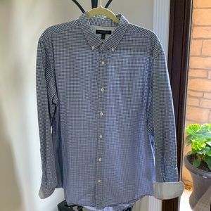 Banana Republic Soft Wash Slim Fit dress shirt